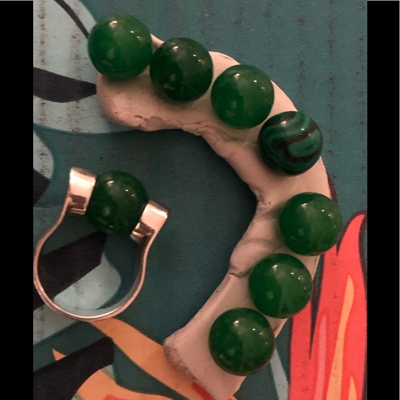 12mm Green Agate Natural Gemstone Beads - Picture 2 of 3